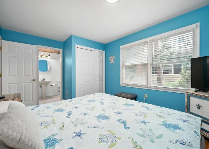 Holiday home 3 Bedroom Pet Friendly Oceanblock Condo! *