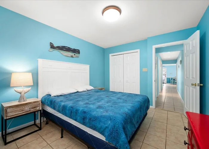 3 Bedroom Pet Friendly Oceanblock Condo! Ocean City